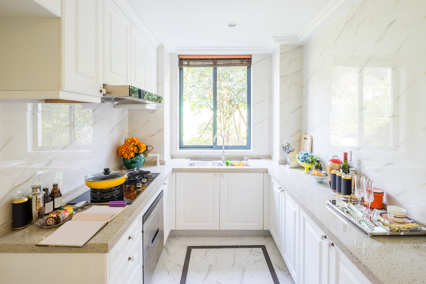 Image showcasing Luxury apartment buildings in Louisville, KY - 41 results found ...